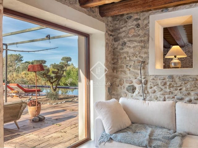 4 slaapkamer Finca/Landhuis te koop in Pontós met zwembad - € 1.175.000 (Ref: 9449725)