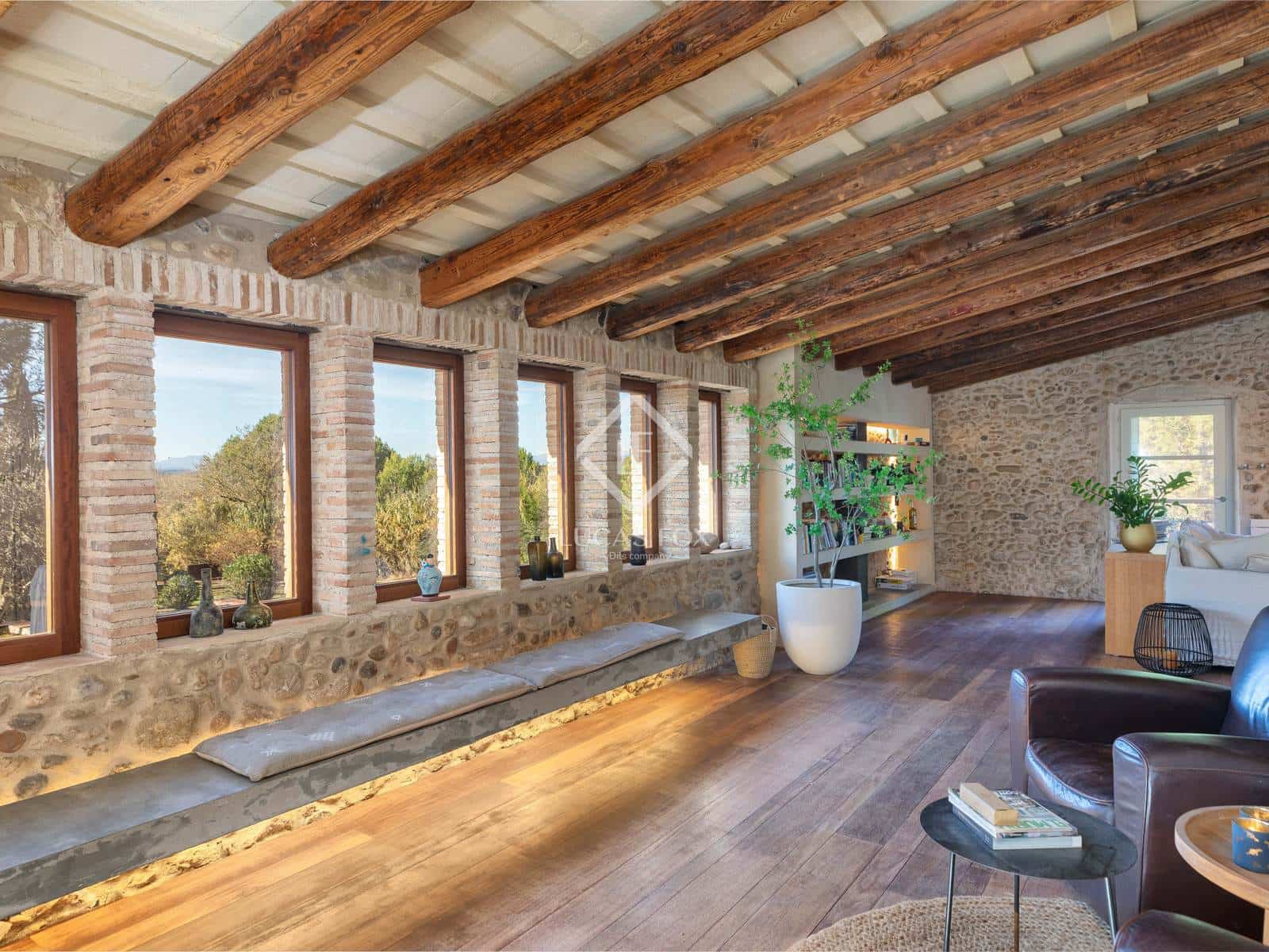 4 slaapkamer Finca/Landhuis te koop in Pontos met zwembad - € 1.175.000 (Ref: 9449725)