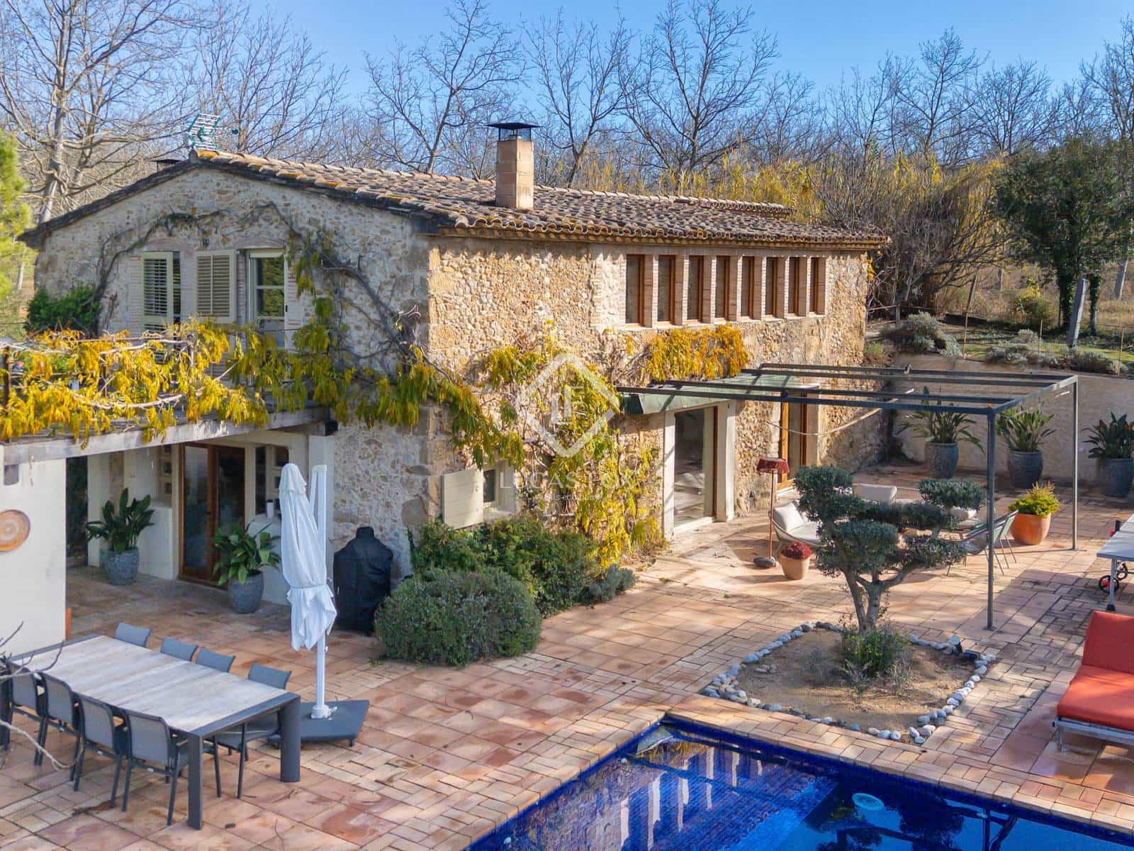 4 slaapkamer Finca/Landhuis te koop in Pontos met zwembad - € 1.175.000 (Ref: 9449725)