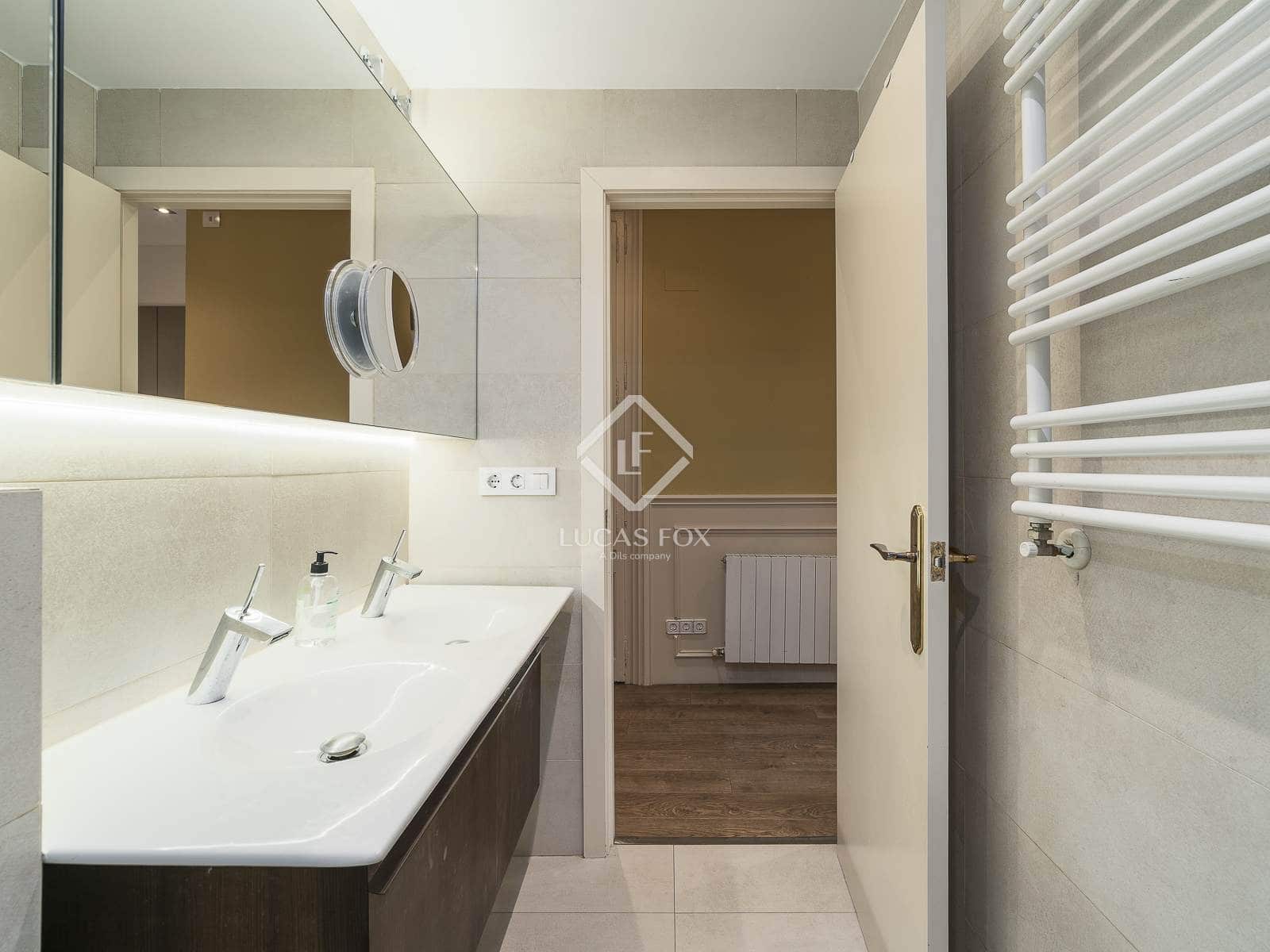 2 makuuhuone Huoneisto myytävänä paikassa Barcelona kaupunki - 545 000 € (Ref: 9449727)