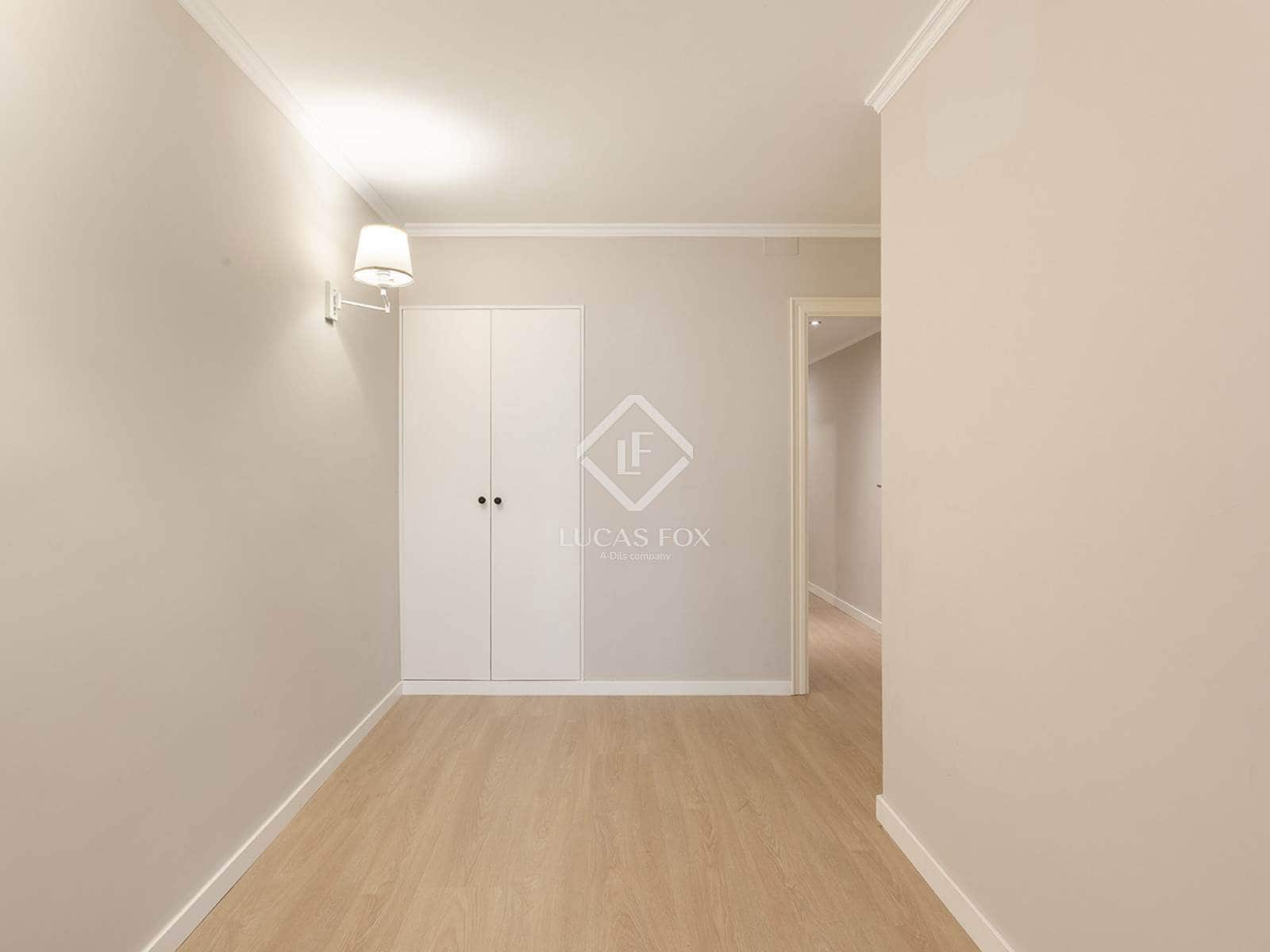 4 chambre Appartement à vendre à Barcelone ville - 875 000 € (Ref: 9449898)