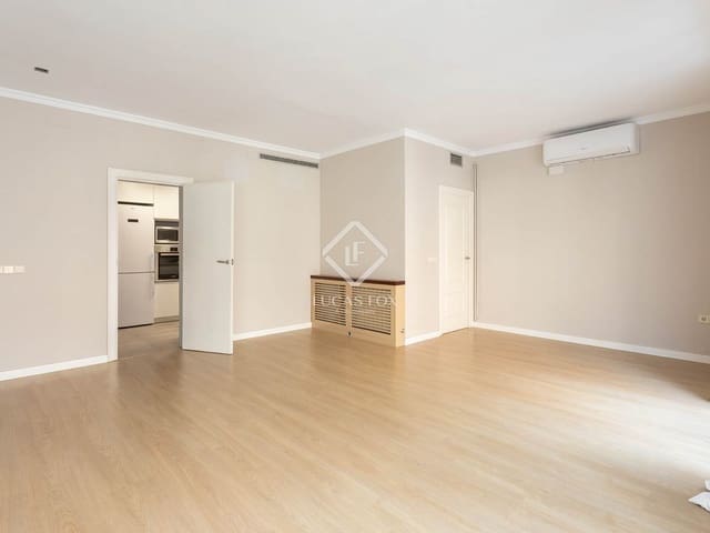 4 chambre Appartement à vendre à Barcelone ville - 875 000 € (Ref: 9449898)