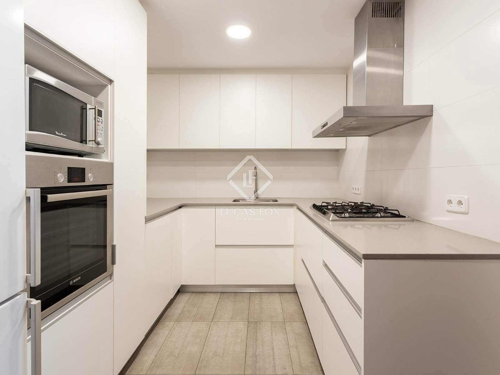 4 chambre Appartement à vendre à Barcelone ville - 875 000 € (Ref: 9449898)