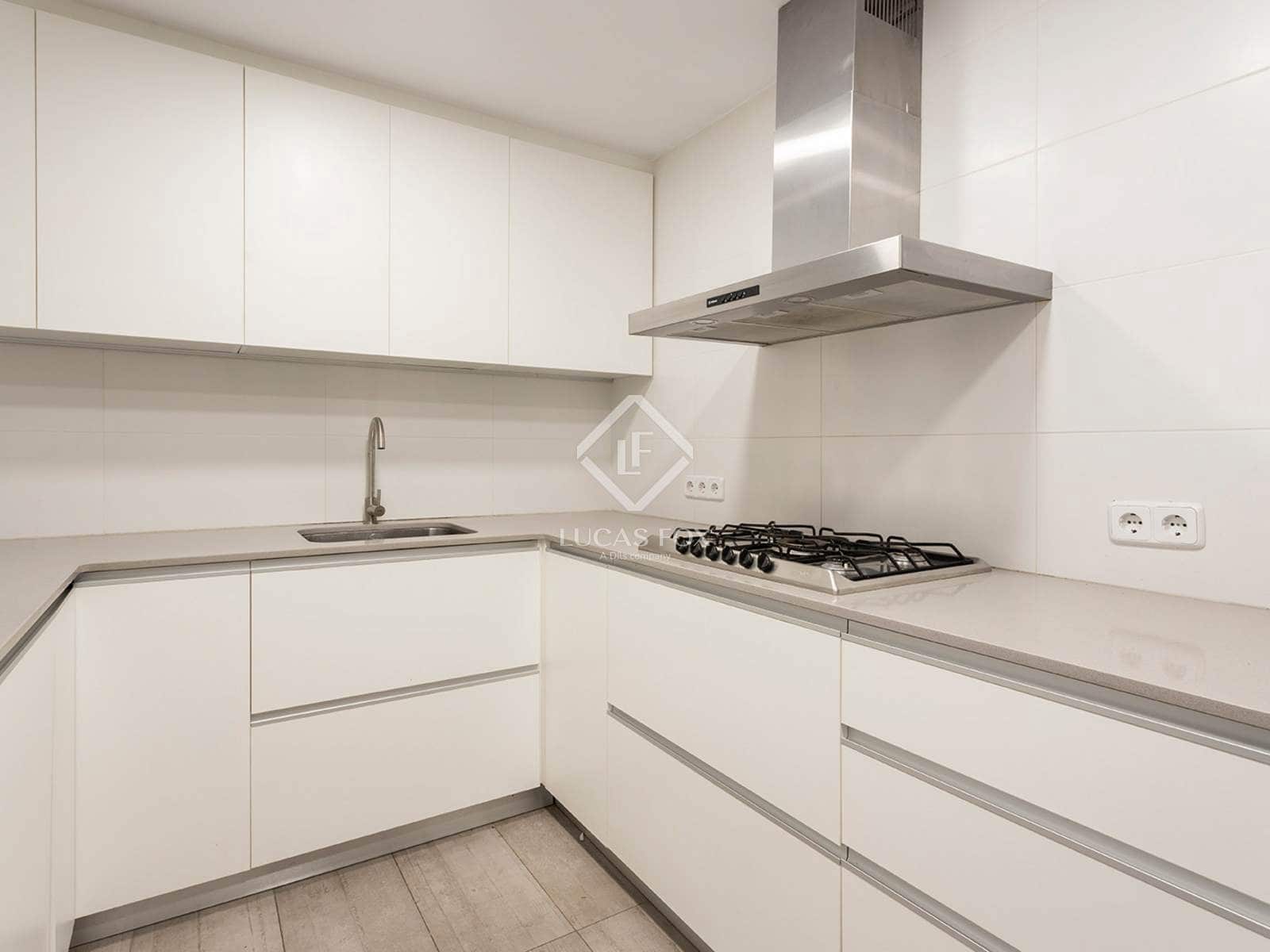 4 chambre Appartement à vendre à Barcelone ville - 875 000 € (Ref: 9449898)