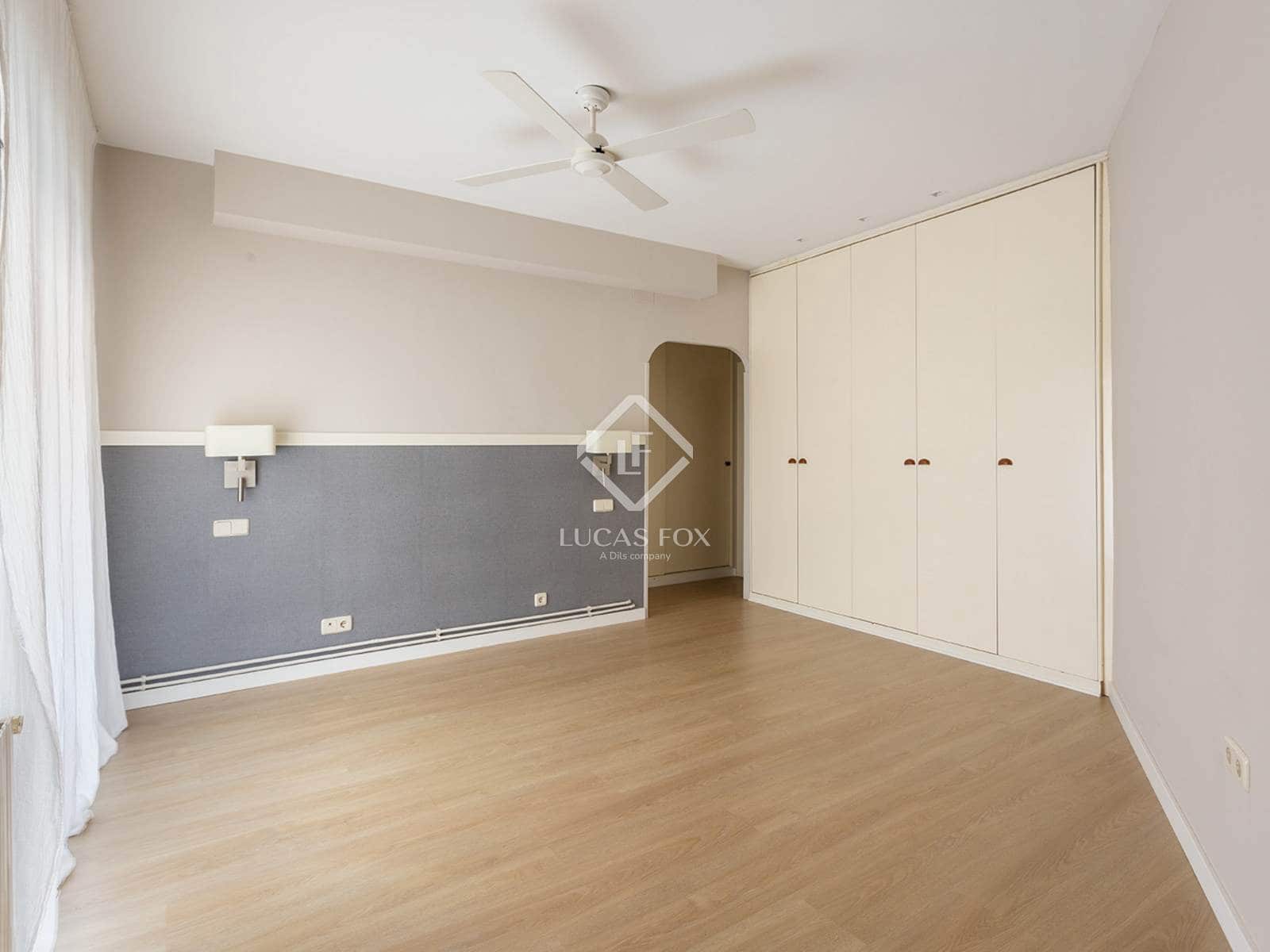 4 chambre Appartement à vendre à Barcelone ville - 875 000 € (Ref: 9449898)