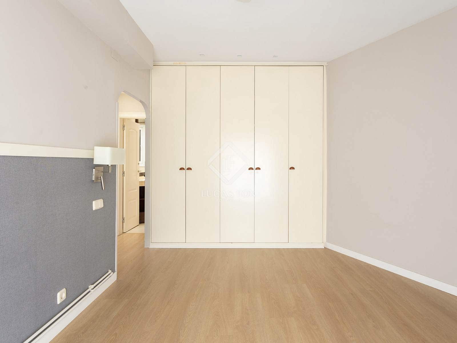 4 chambre Appartement à vendre à Barcelone ville - 875 000 € (Ref: 9449898)