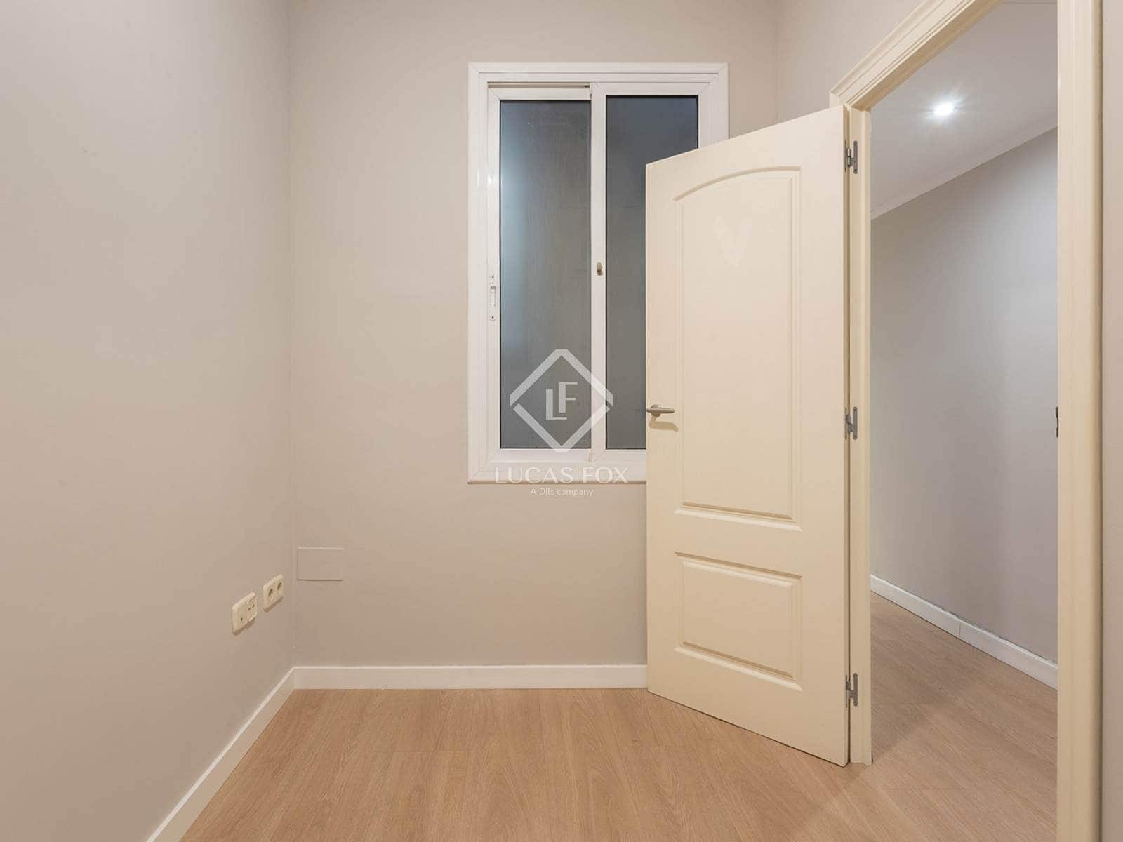 4 chambre Appartement à vendre à Barcelone ville - 875 000 € (Ref: 9449898)