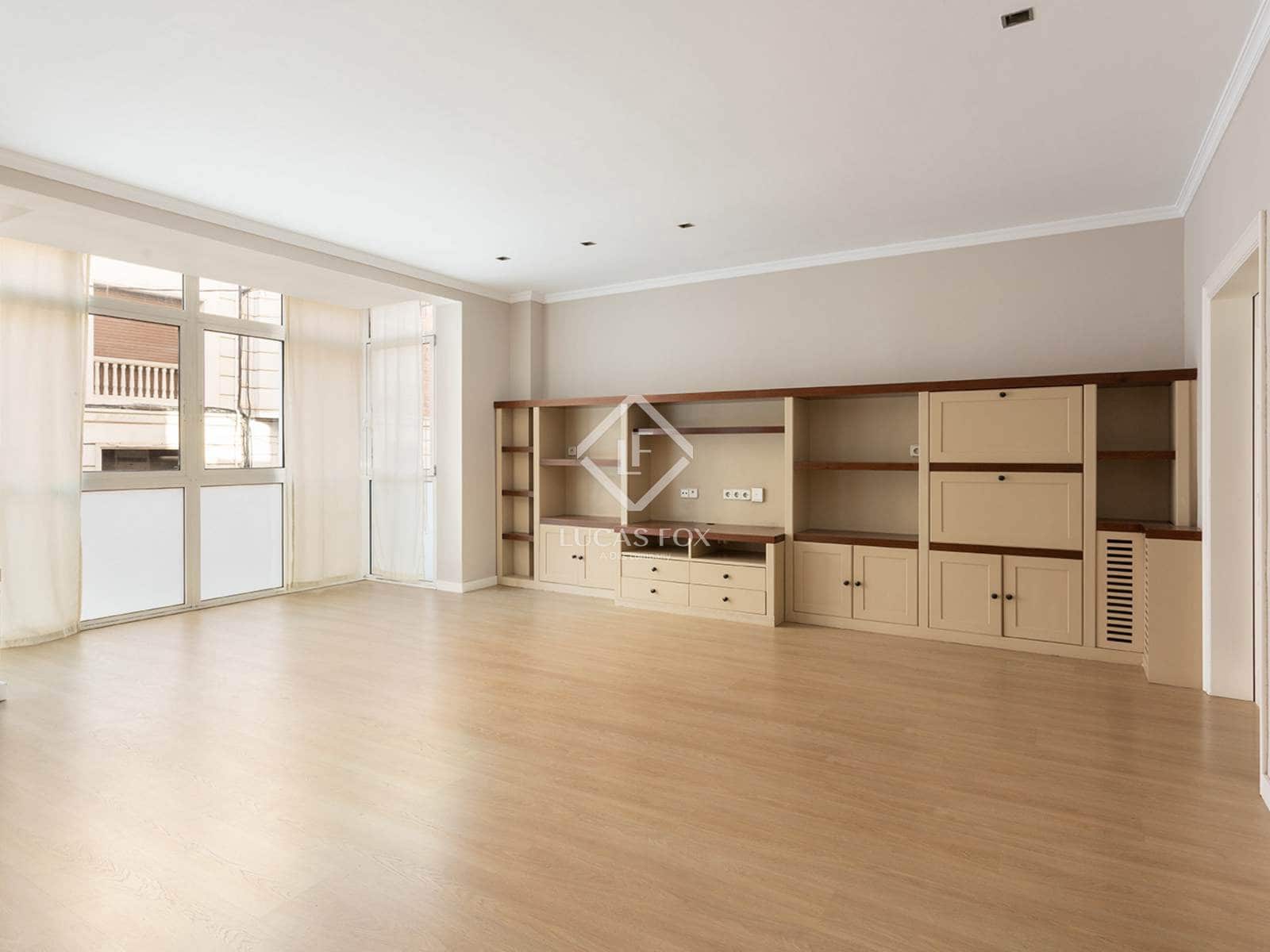 4 chambre Appartement à vendre à Barcelone ville - 875 000 € (Ref: 9449898)