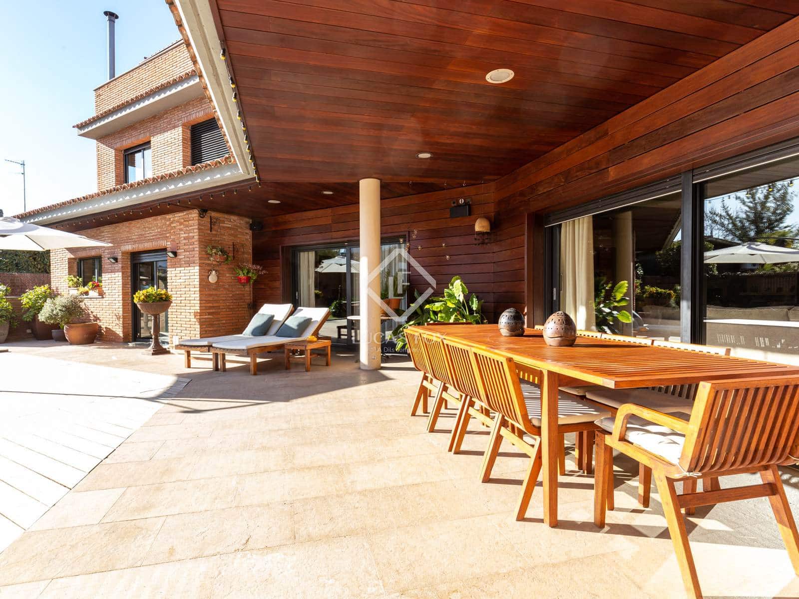 7 slaapkamer Villa te koop in Sant Cugat del Valles met zwembad garage - € 2.475.000 (Ref: 9449899)