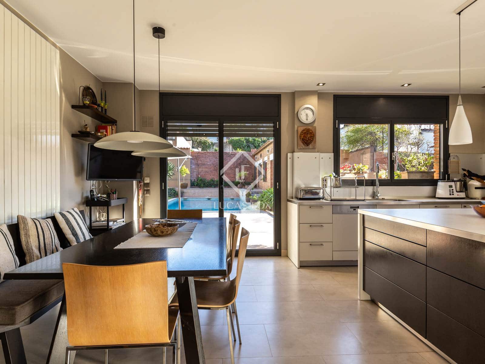 7 slaapkamer Villa te koop in Sant Cugat del Valles met zwembad garage - € 2.475.000 (Ref: 9449899)