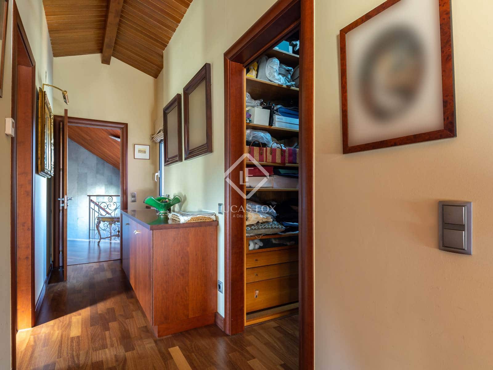 7 slaapkamer Villa te koop in Sant Cugat del Valles met zwembad garage - € 2.475.000 (Ref: 9449899)