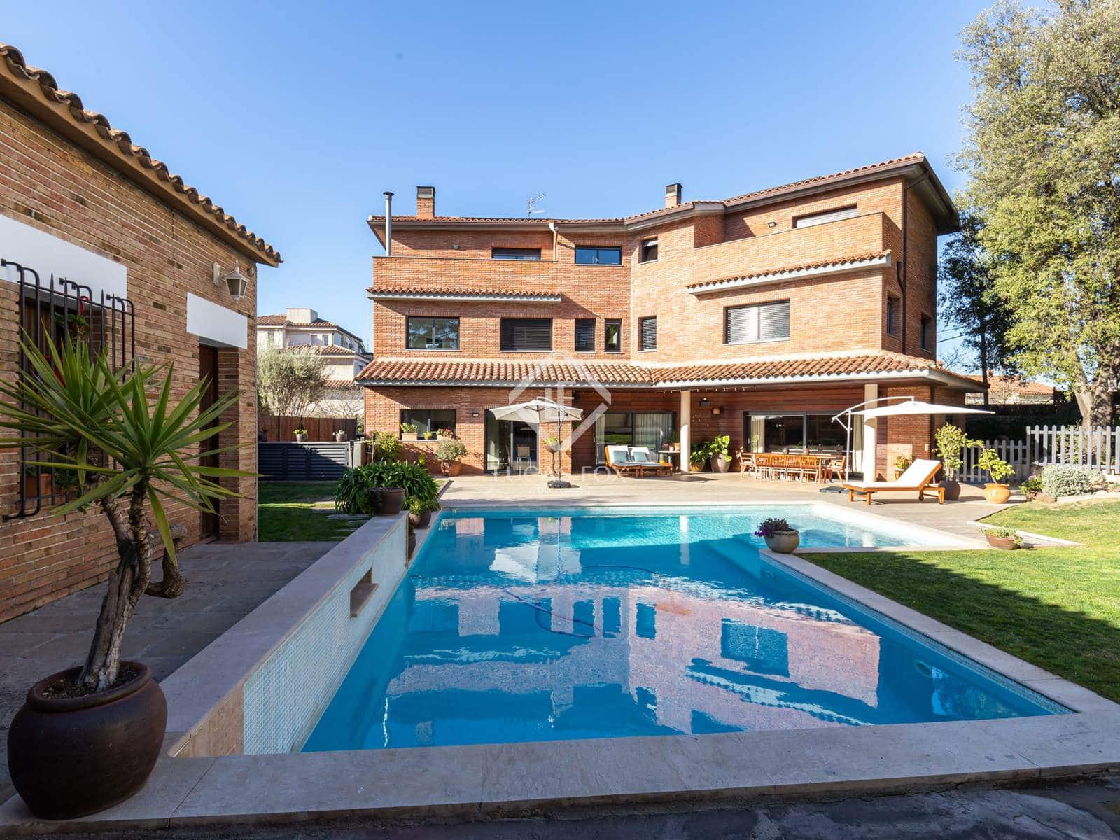 7 slaapkamer Villa te koop in Sant Cugat del Valles met zwembad garage - € 2.475.000 (Ref: 9449899)