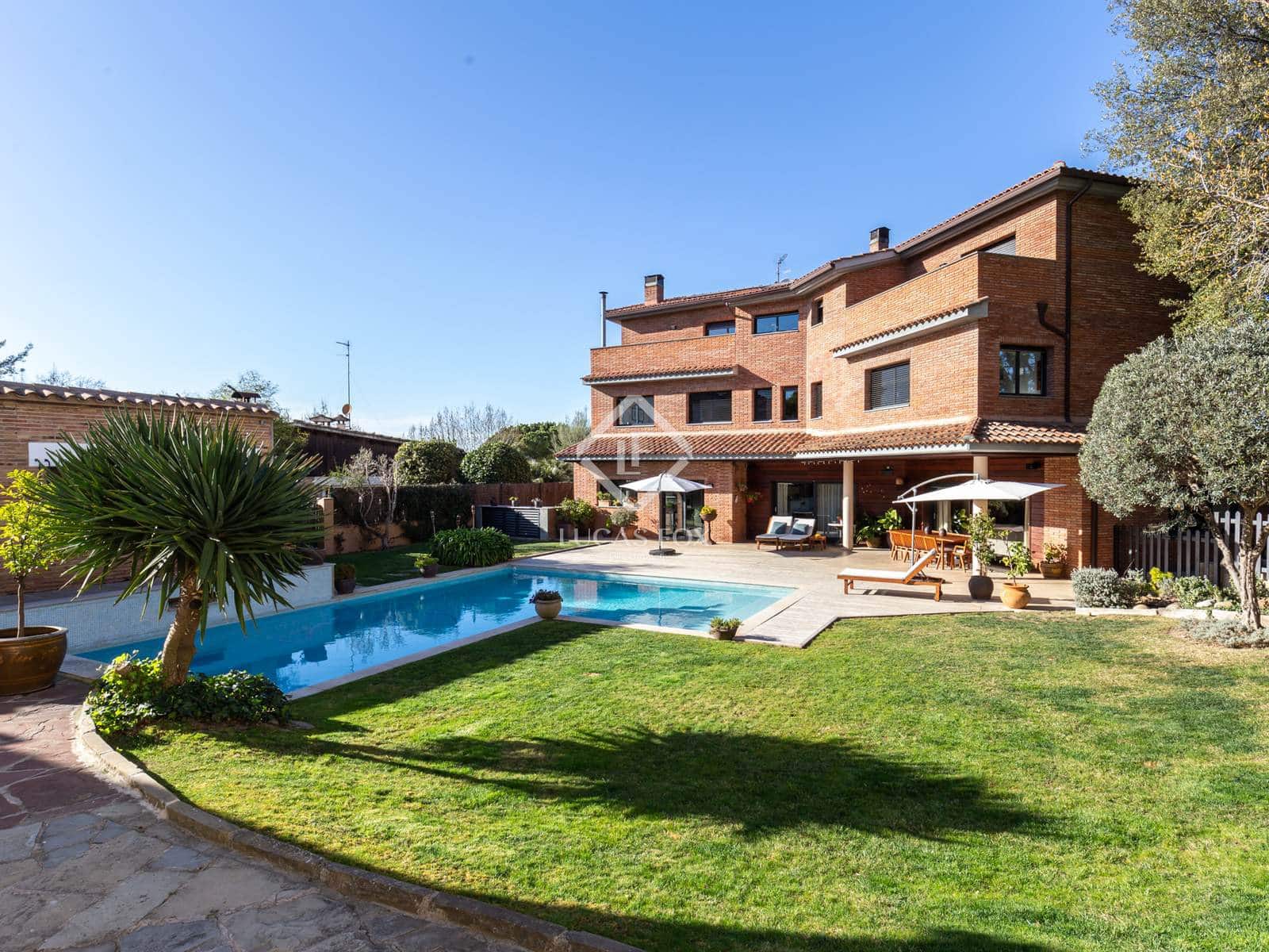7 slaapkamer Villa te koop in Sant Cugat del Valles met zwembad garage - € 2.475.000 (Ref: 9449899)