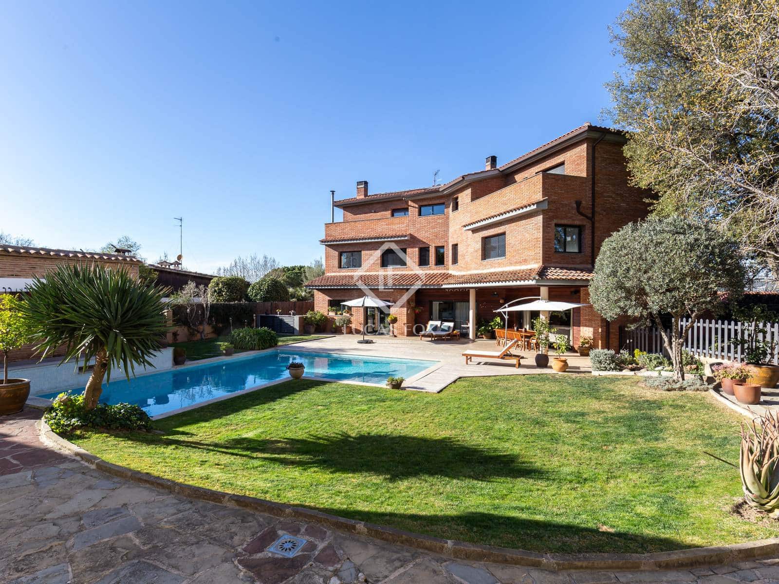 7 slaapkamer Villa te koop in Sant Cugat del Valles met zwembad garage - € 2.475.000 (Ref: 9449899)