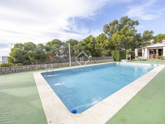 Chalet de 6 habitaciones en Oropesa  en venta con piscina garaje - 2.580.000 € (Ref: 9449900)