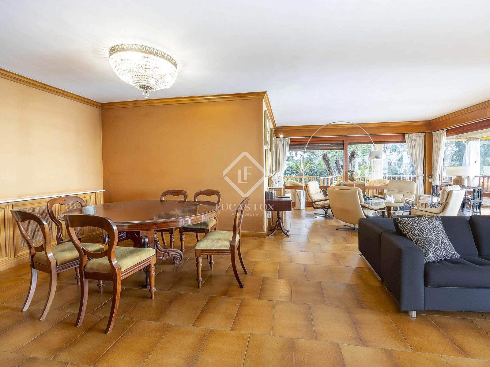 Chalet de 6 habitaciones en Oropesa  en venta con piscina garaje - 2.580.000 € (Ref: 9449900)