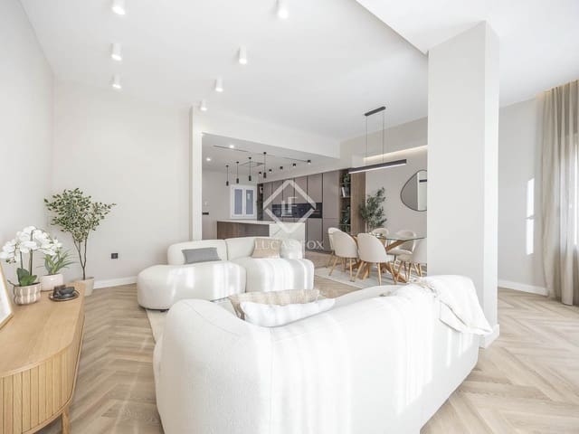 4 Zimmer Apartment zu verkaufen in València Stadt - 990.000 € (Ref: 9449901)