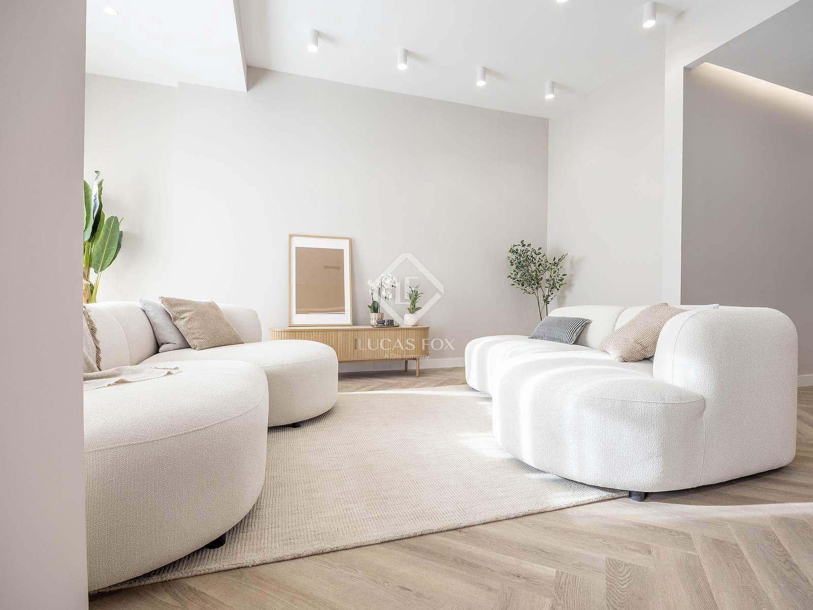 4 bedroom Apartment for sale in Valencia city - € 990,000 (Ref: 9449901)