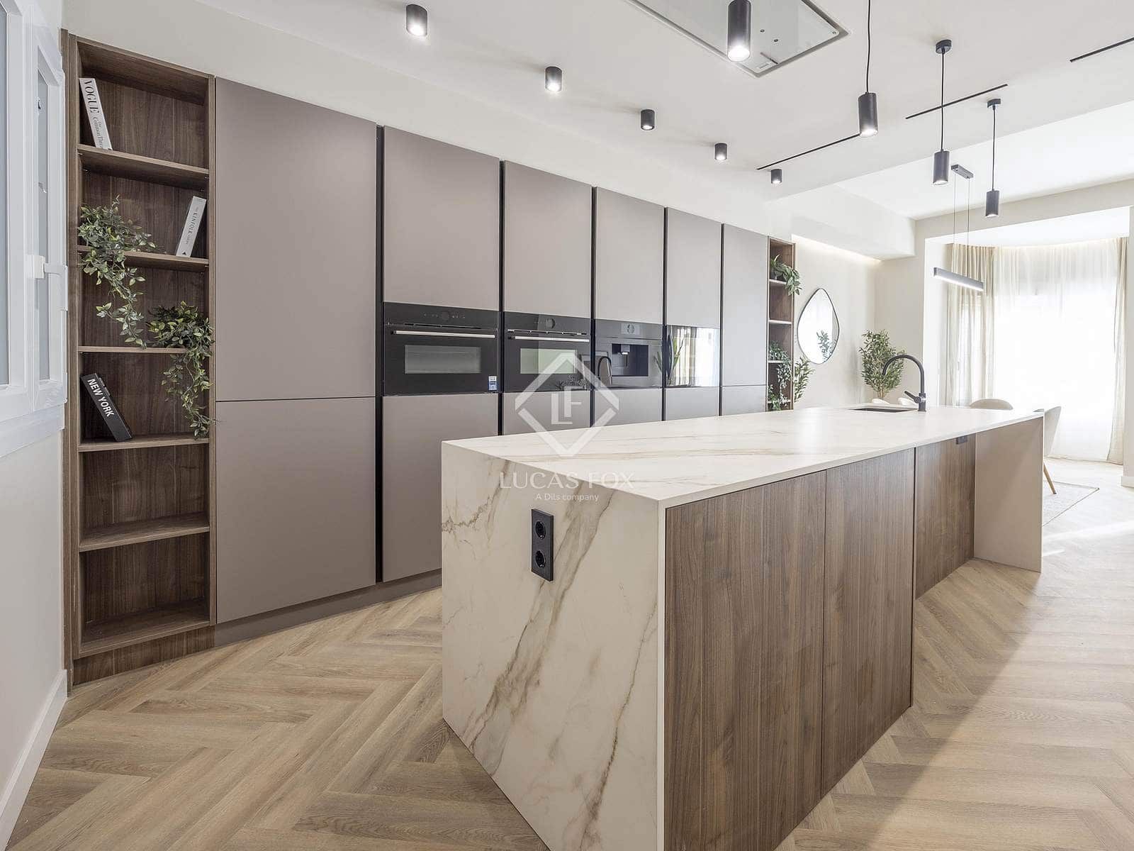 4 bedroom Apartment for sale in Valencia city - € 990,000 (Ref: 9449901)