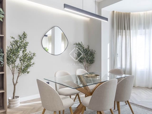 4 Zimmer Apartment zu verkaufen in València Stadt - 990.000 € (Ref: 9449901)