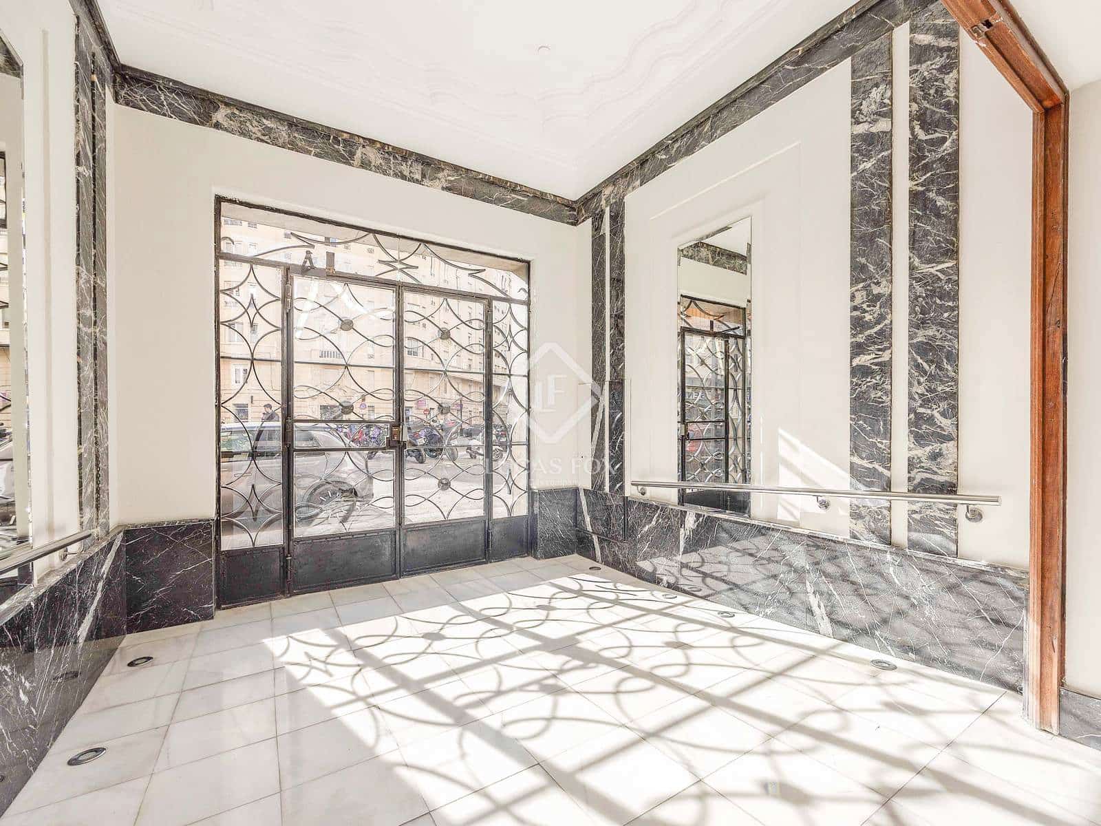 4 bedroom Apartment for sale in Valencia city - € 990,000 (Ref: 9449901)