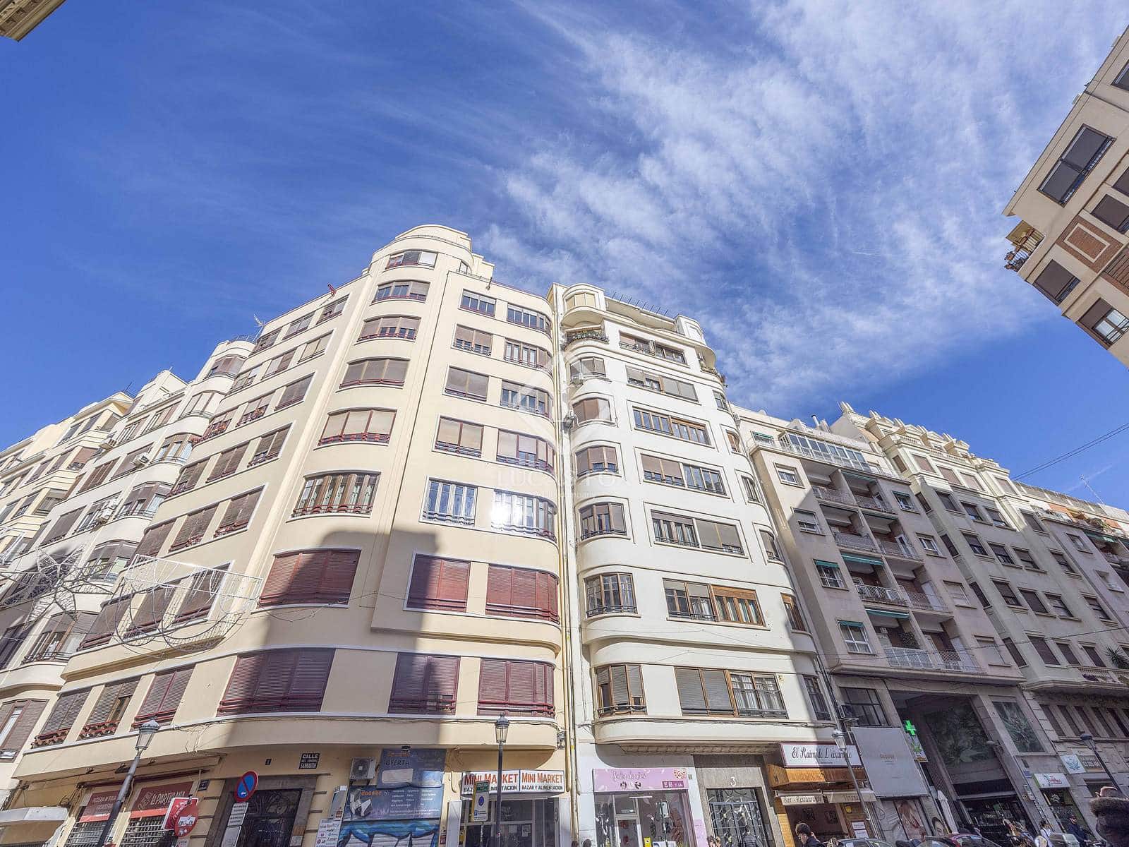4 bedroom Apartment for sale in Valencia city - € 990,000 (Ref: 9449901)