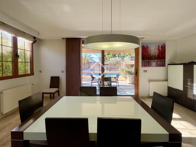 5 slaapkamer Villa te koop in Ibi met zwembad - € 800.000 (Ref: 9449902)