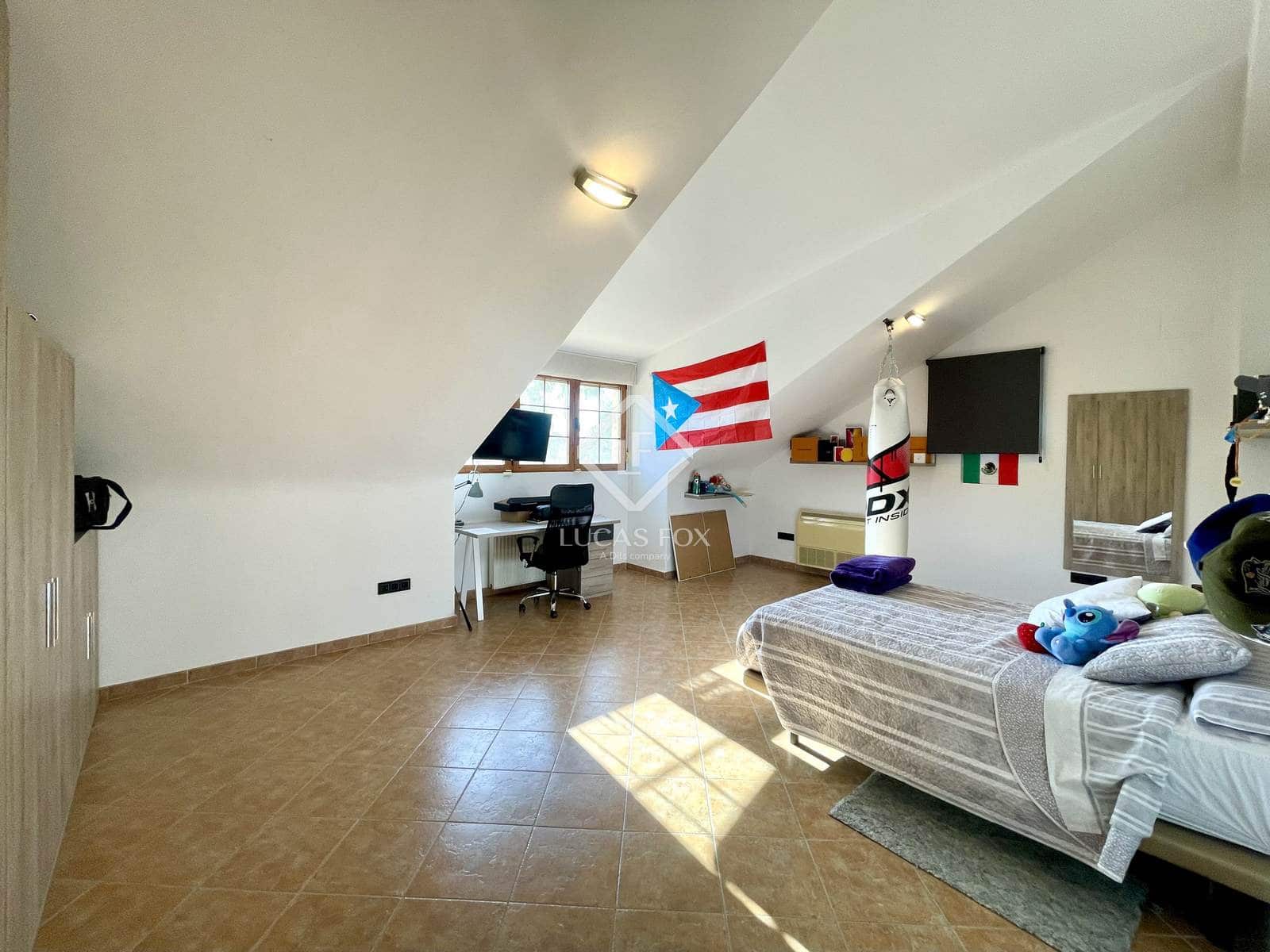 5 slaapkamer Villa te koop in Ibi met zwembad - € 800.000 (Ref: 9449902)