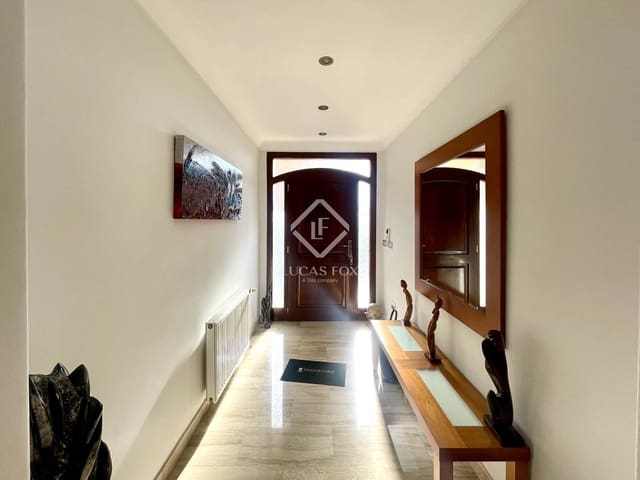 5 slaapkamer Villa te koop in Ibi met zwembad - € 800.000 (Ref: 9449902)