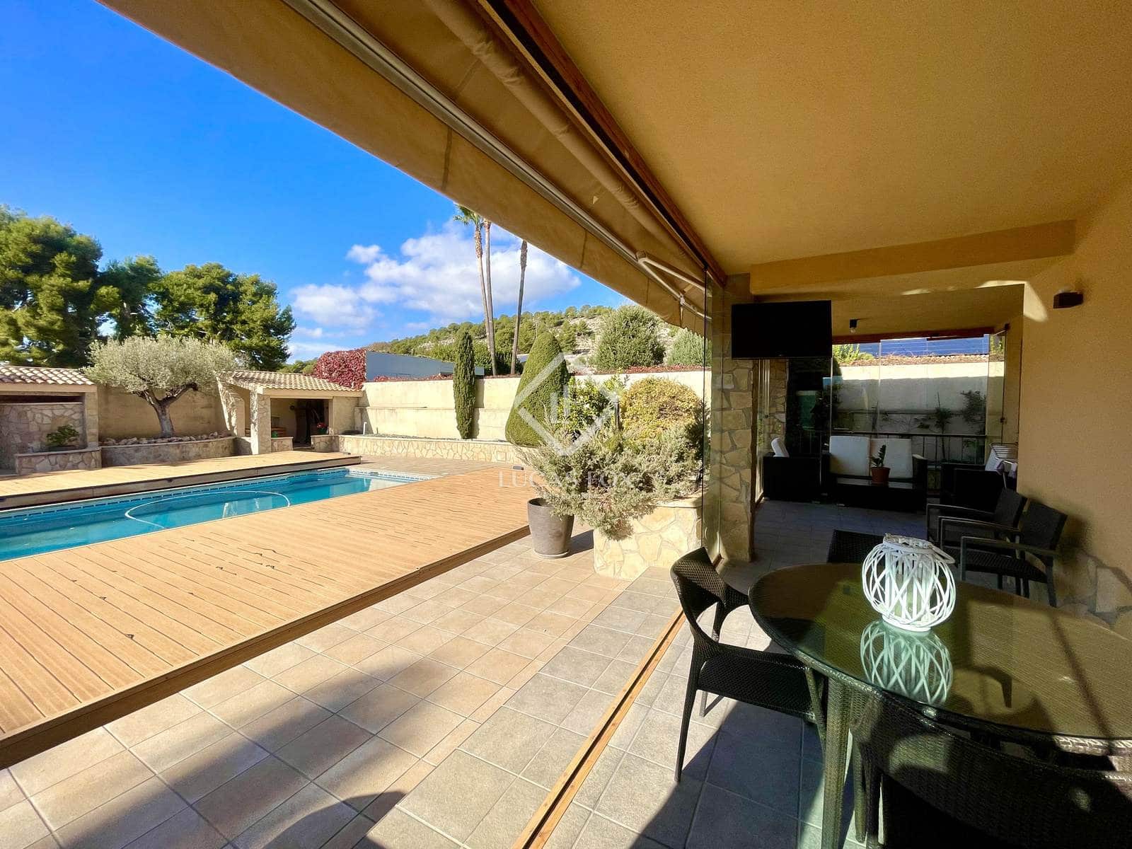 5 slaapkamer Villa te koop in Ibi met zwembad - € 800.000 (Ref: 9449902)