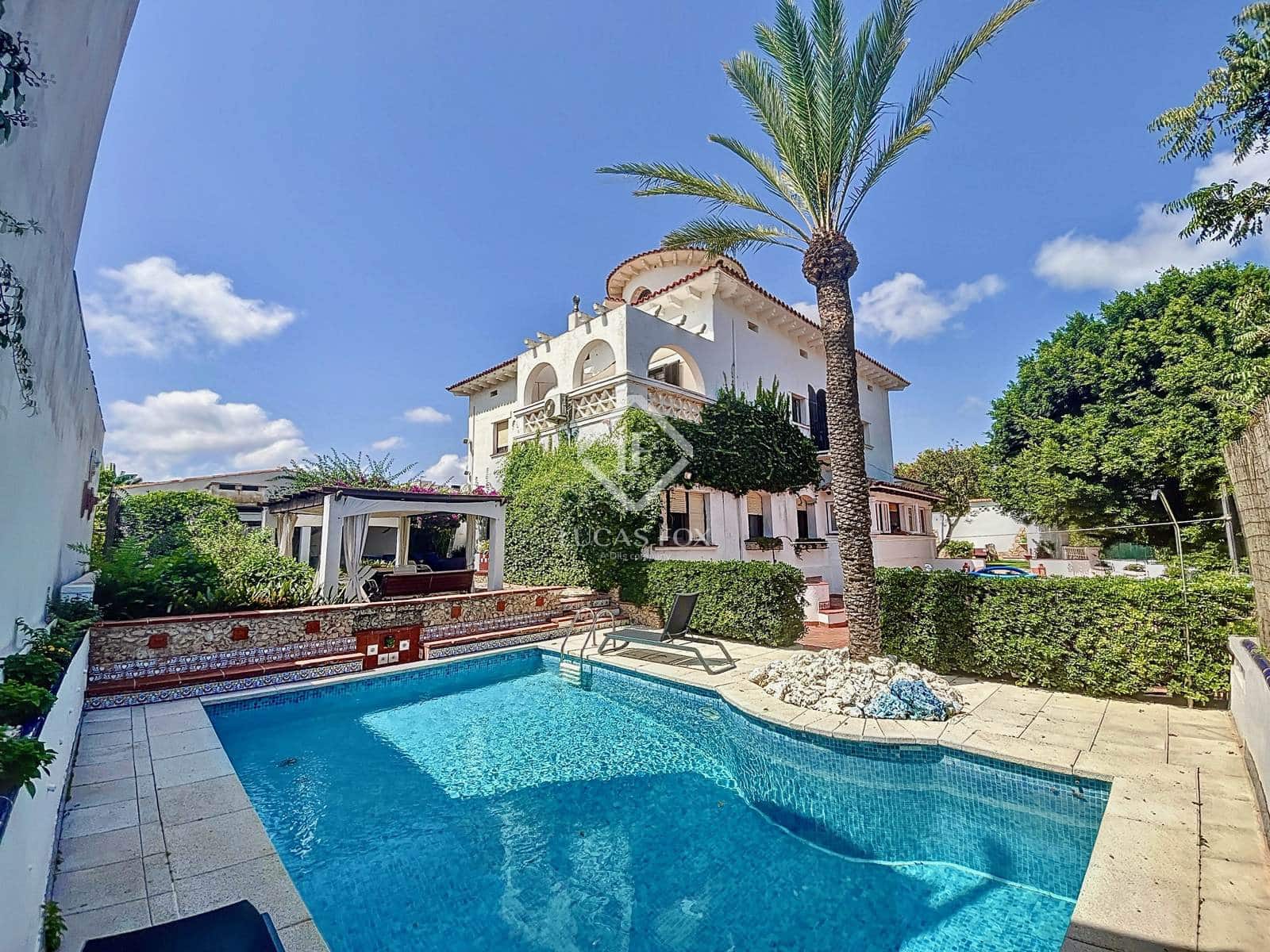 Chalet de 9 habitaciones en Mahón / Maó en venta con piscina garaje - 3.900.000 € (Ref: 9450559)