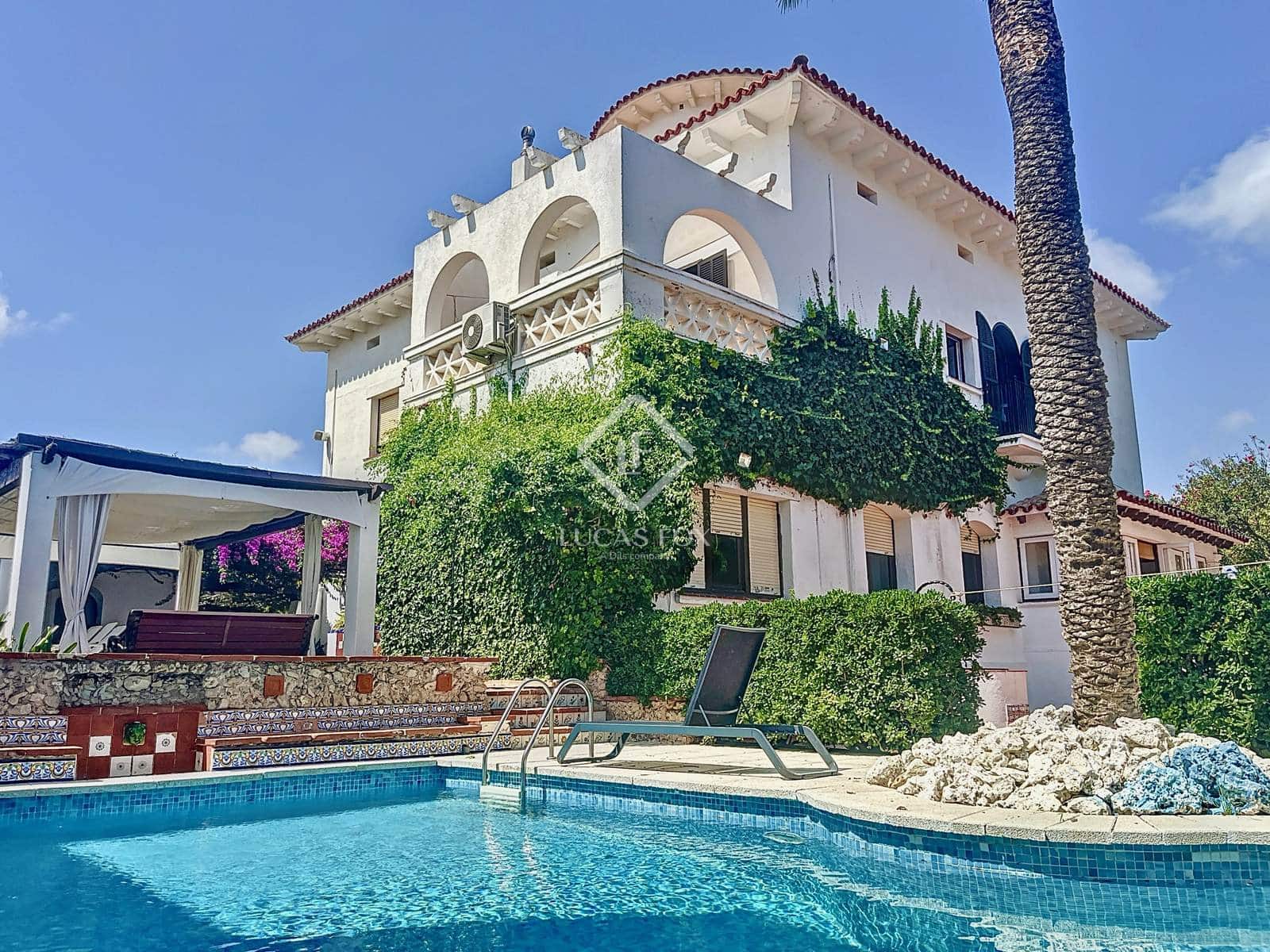 Chalet de 9 habitaciones en Mahón / Maó en venta con piscina garaje - 3.900.000 € (Ref: 9450559)