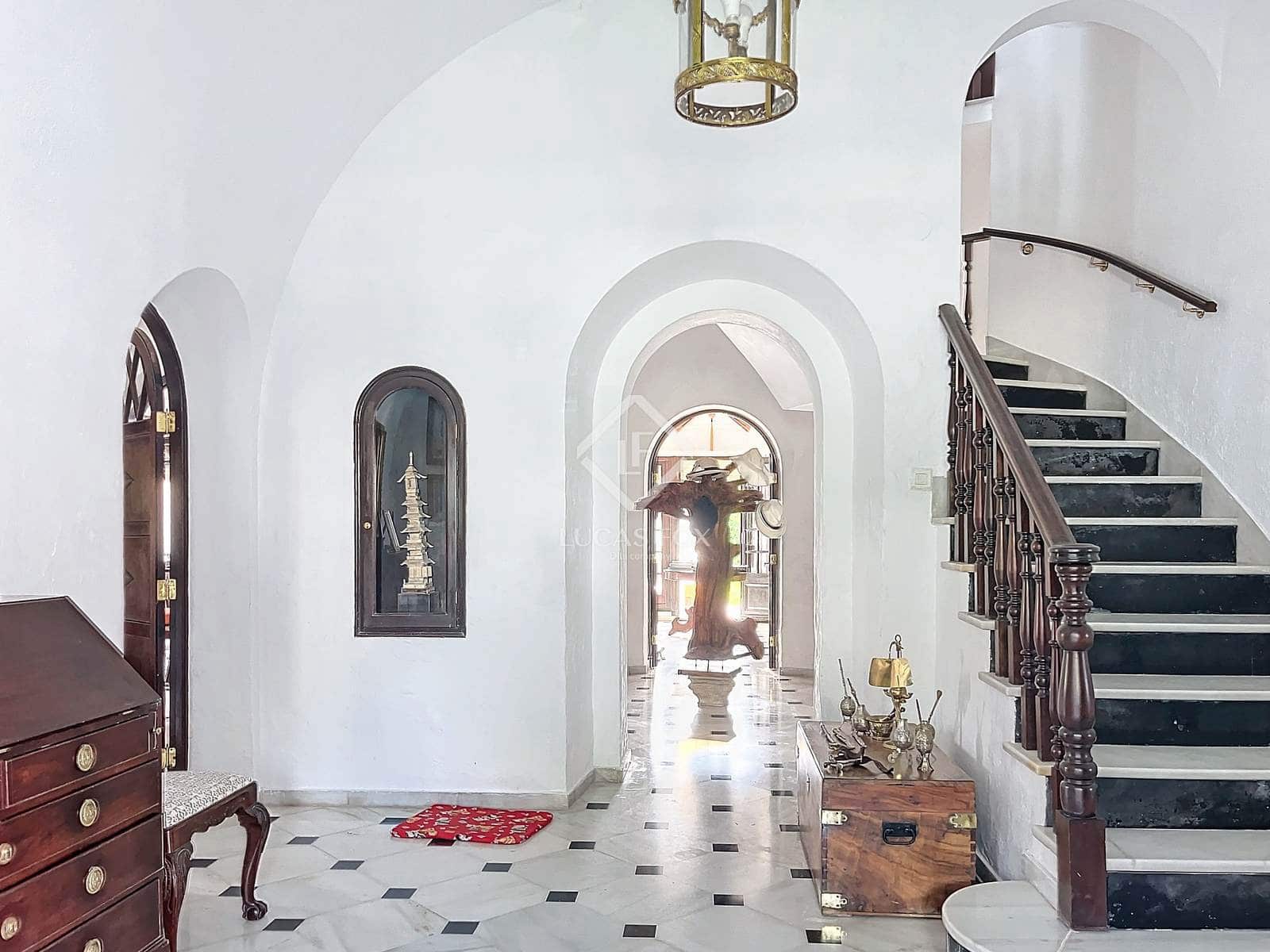 Chalet de 9 habitaciones en Mahón / Maó en venta con piscina garaje - 3.900.000 € (Ref: 9450559)