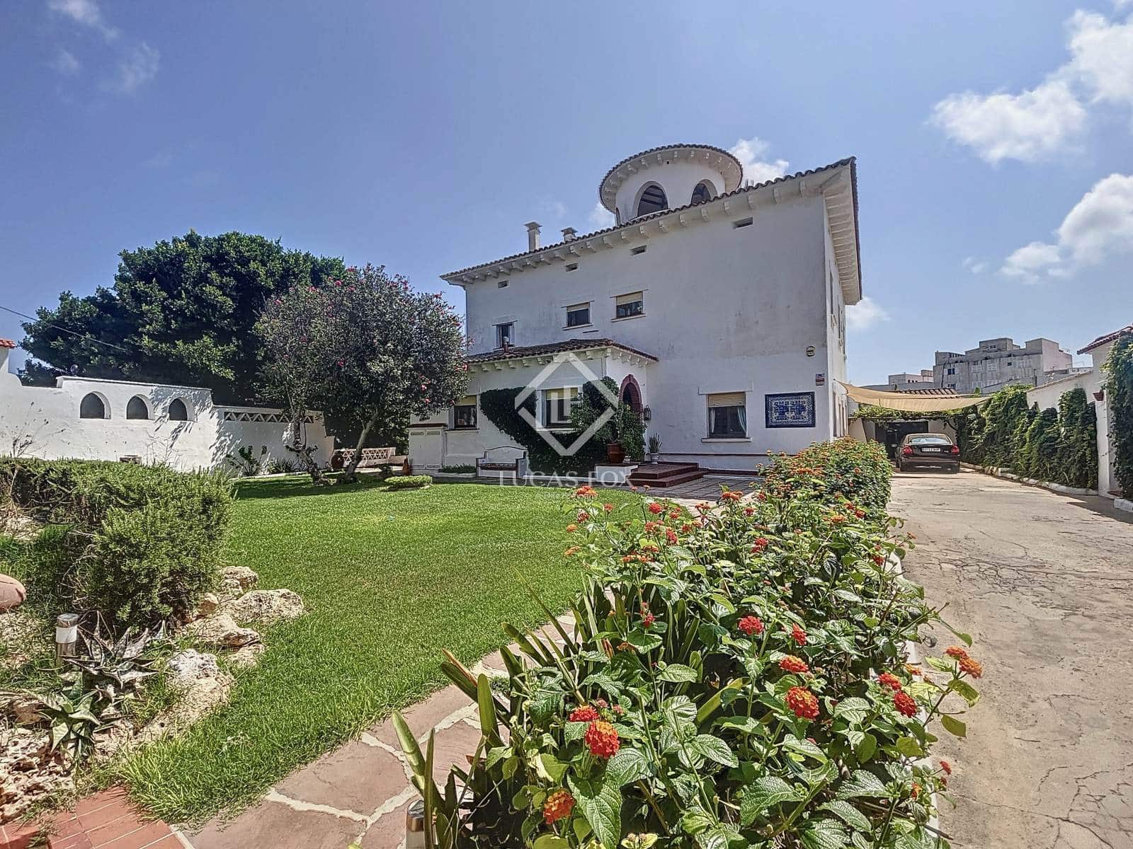 Chalet de 9 habitaciones en Mahón / Maó en venta con piscina garaje - 3.900.000 € (Ref: 9450559)