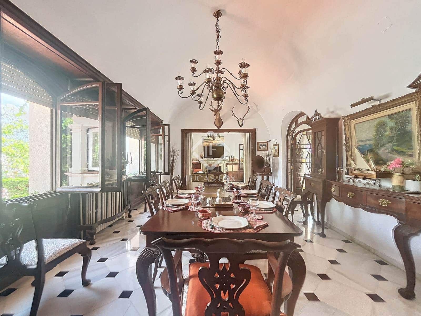 Chalet de 9 habitaciones en Mahón / Maó en venta con piscina garaje - 3.900.000 € (Ref: 9450559)