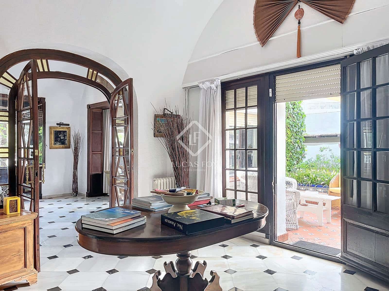 Chalet de 9 habitaciones en Mahón / Maó en venta con piscina garaje - 3.900.000 € (Ref: 9450559)