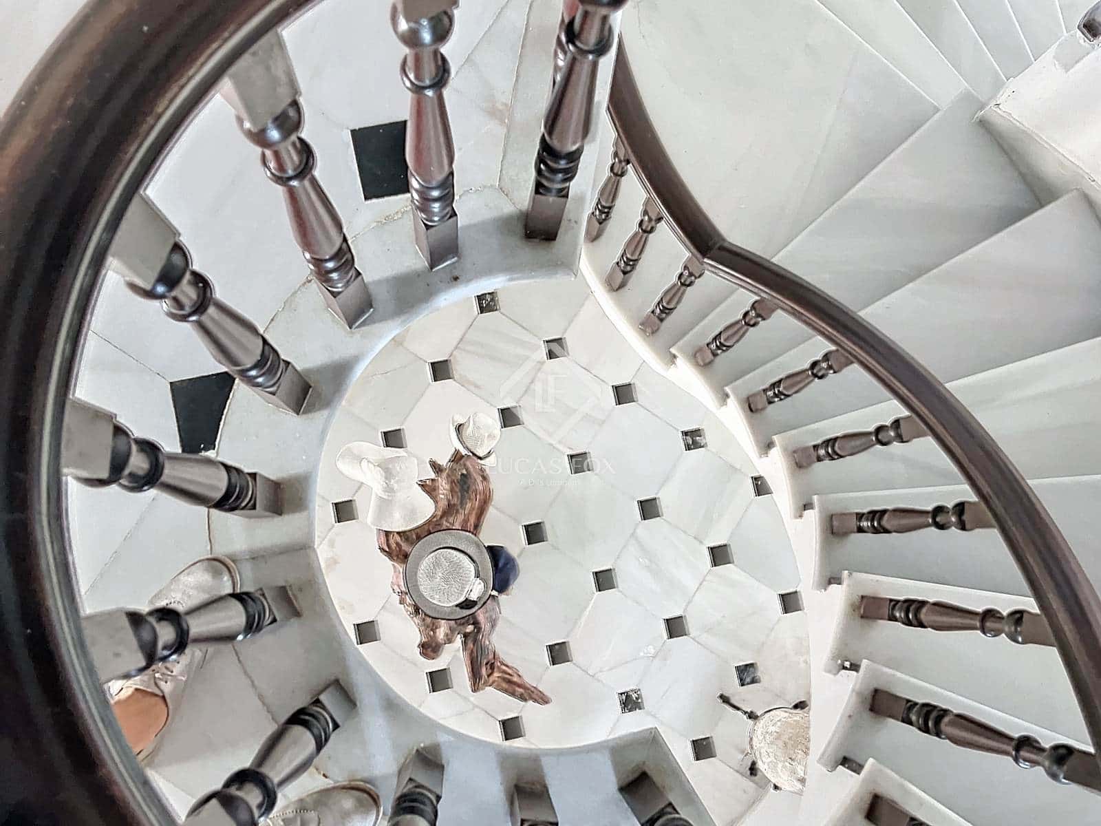 Chalet de 9 habitaciones en Mahón / Maó en venta con piscina garaje - 3.900.000 € (Ref: 9450559)