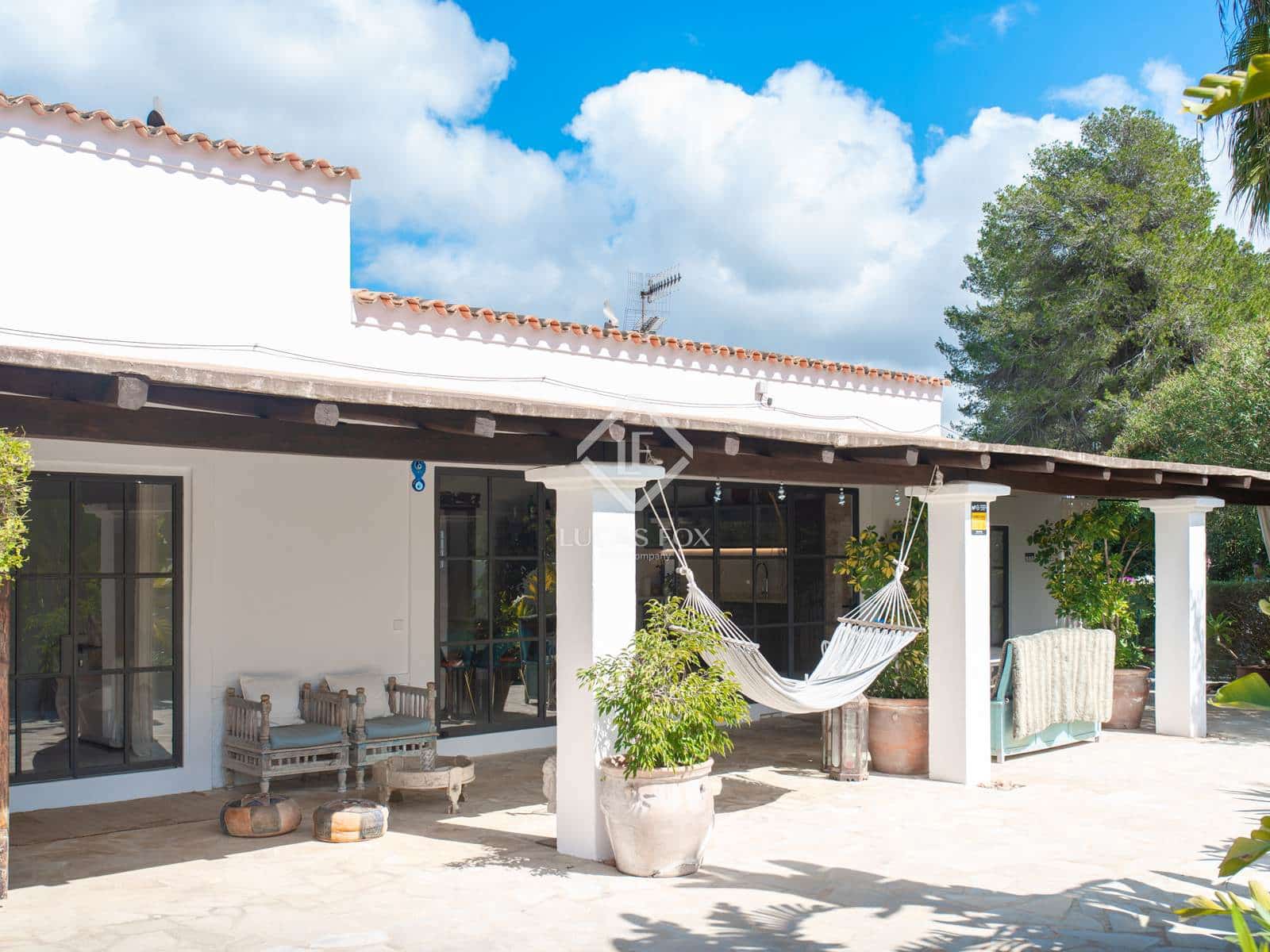 4 soveværelse Villa til salg i Sant Antoni de Portmany med swimmingpool garage - € 2.950.000 (Ref: 9450560)