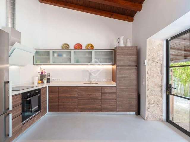 4 soveværelse Villa til salg i Sant Antoni de Portmany med swimmingpool garage - € 2.950.000 (Ref: 9450560)