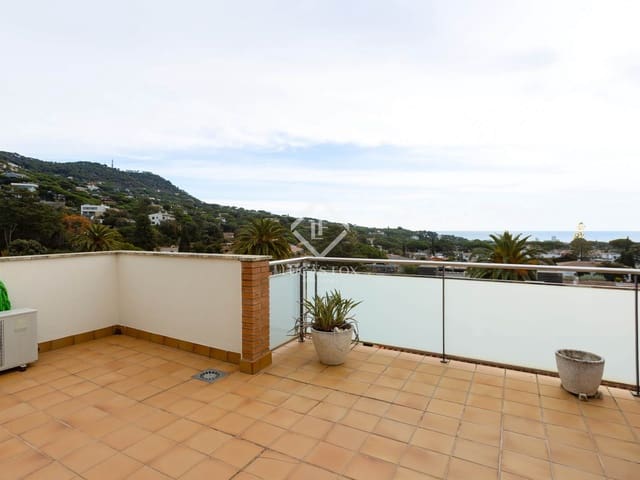 5 bedroom Villa for sale in Cabrils with garage - € 720,000 (Ref: 9450562)