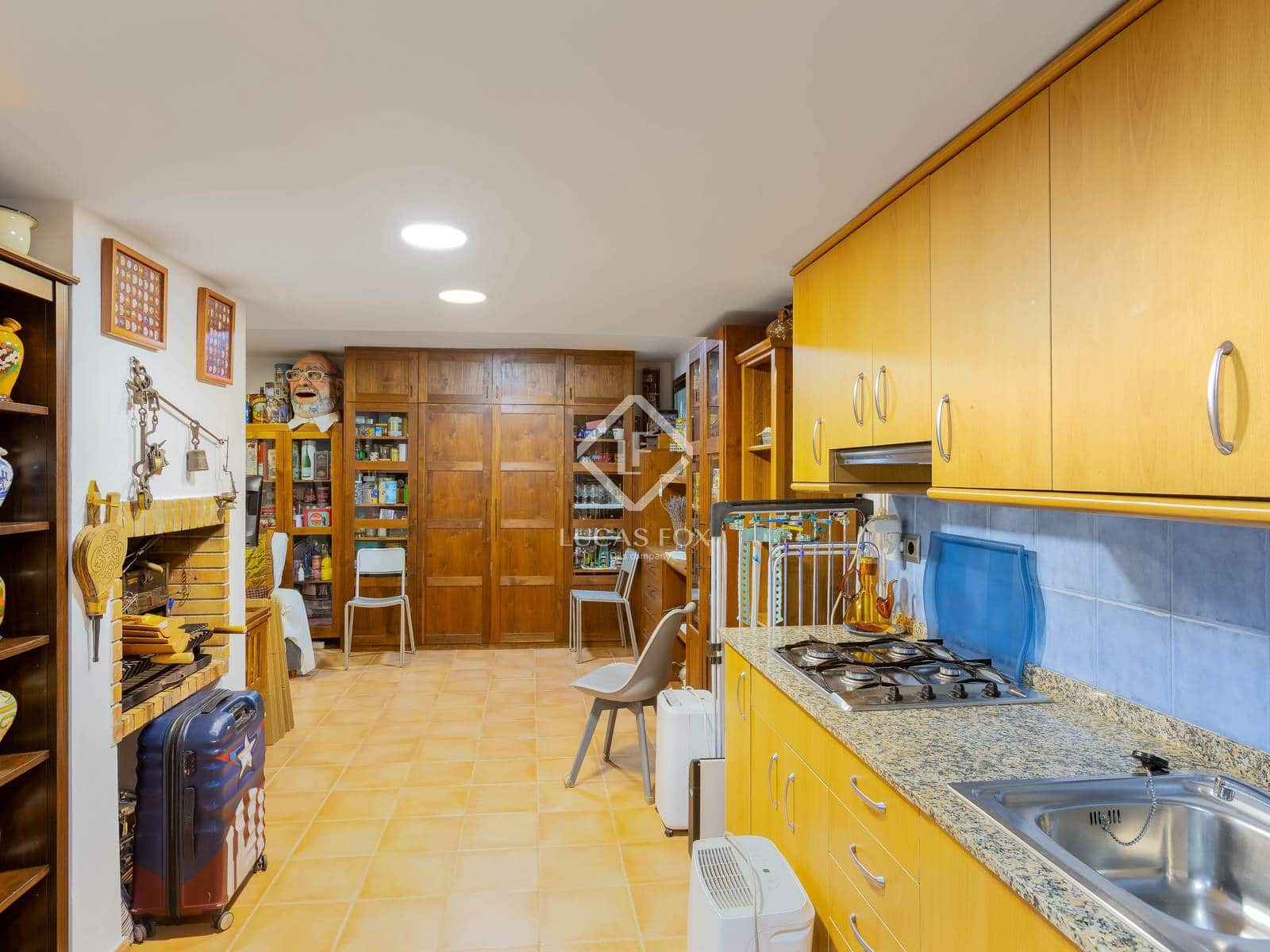 5 bedroom Villa for sale in Cabrils with garage - € 720,000 (Ref: 9450562)