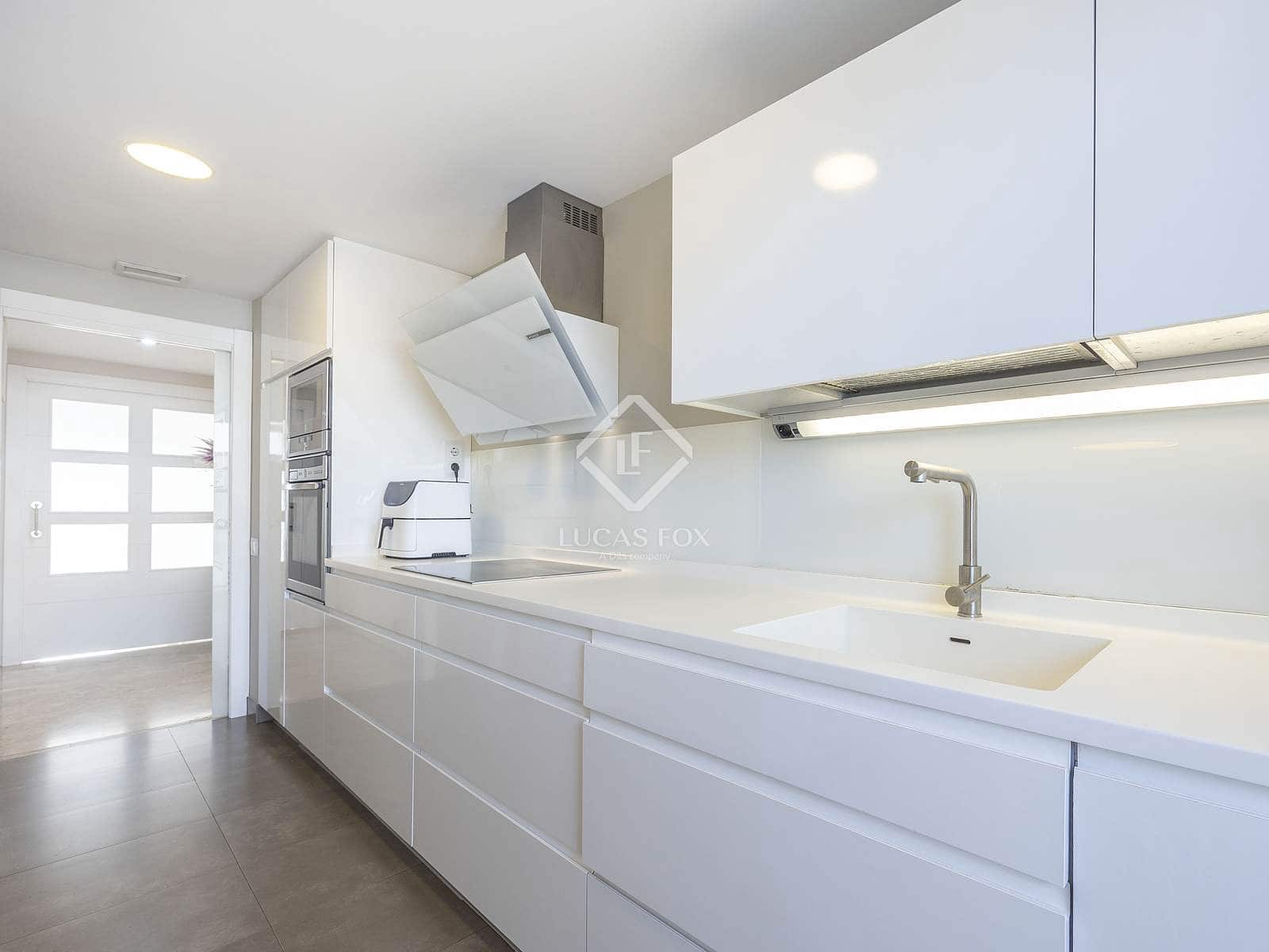 4 slaapkamer Appartement te koop in Valencia stad met zwembad garage - € 1.300.000 (Ref: 9450849)