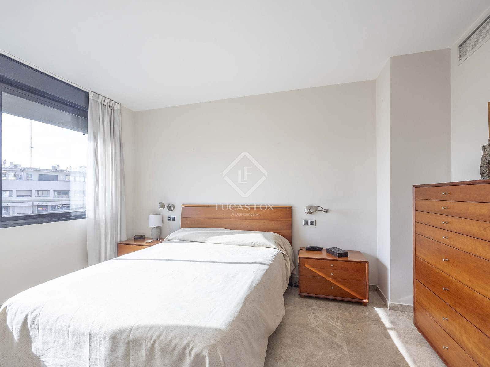 4 slaapkamer Appartement te koop in Valencia stad met zwembad garage - € 1.300.000 (Ref: 9450849)