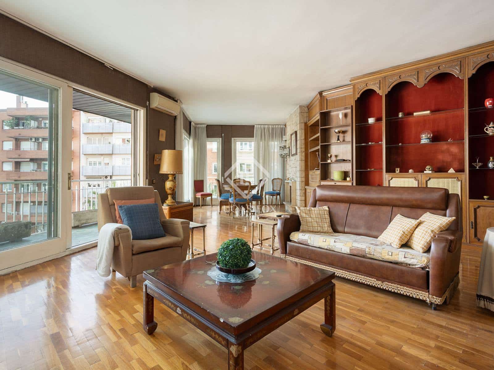 4 slaapkamer Appartement te koop in Barcelona stad met garage - € 1.099.000 (Ref: 9450850)