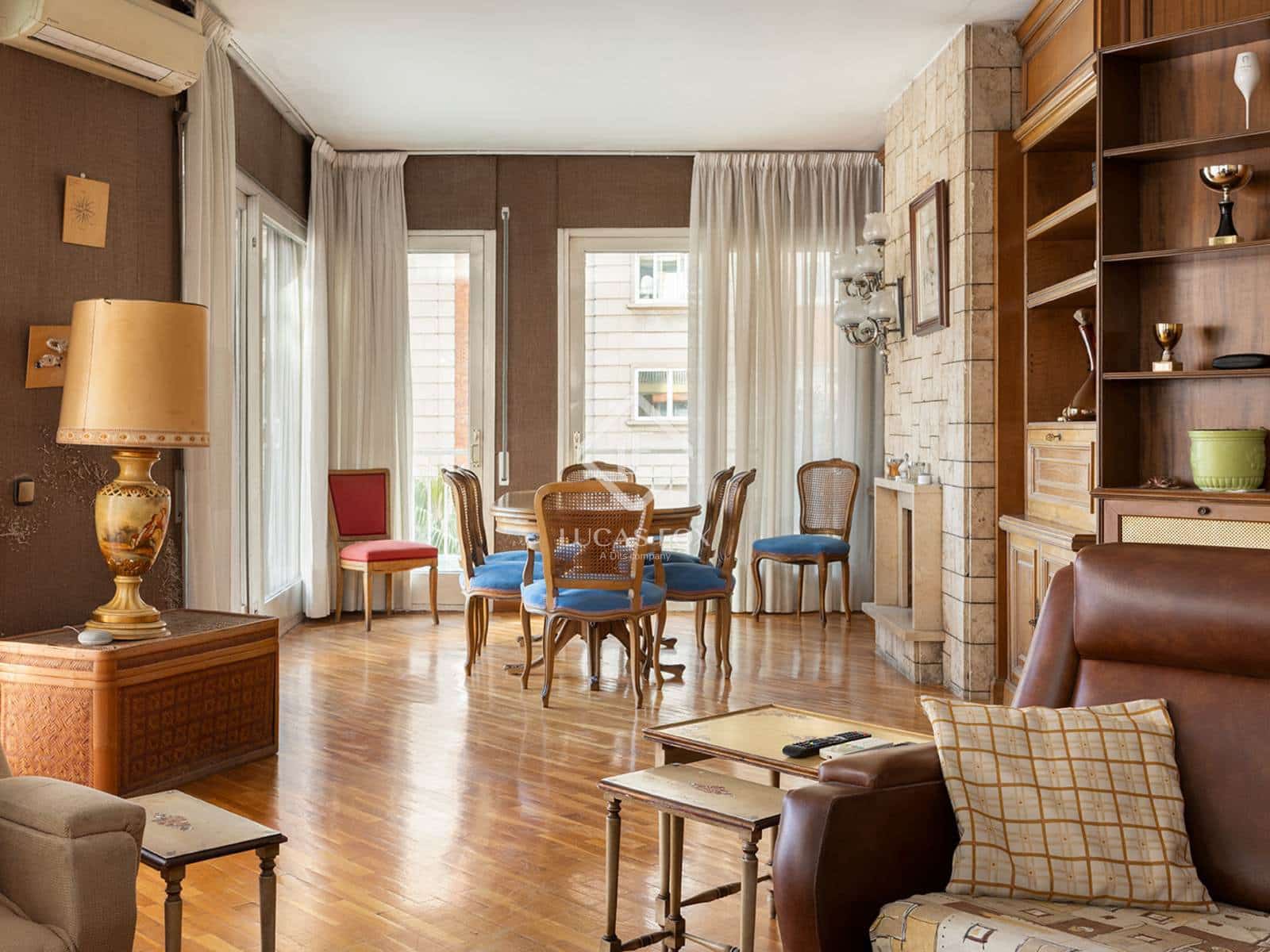 4 slaapkamer Appartement te koop in Barcelona stad met garage - € 1.099.000 (Ref: 9450850)