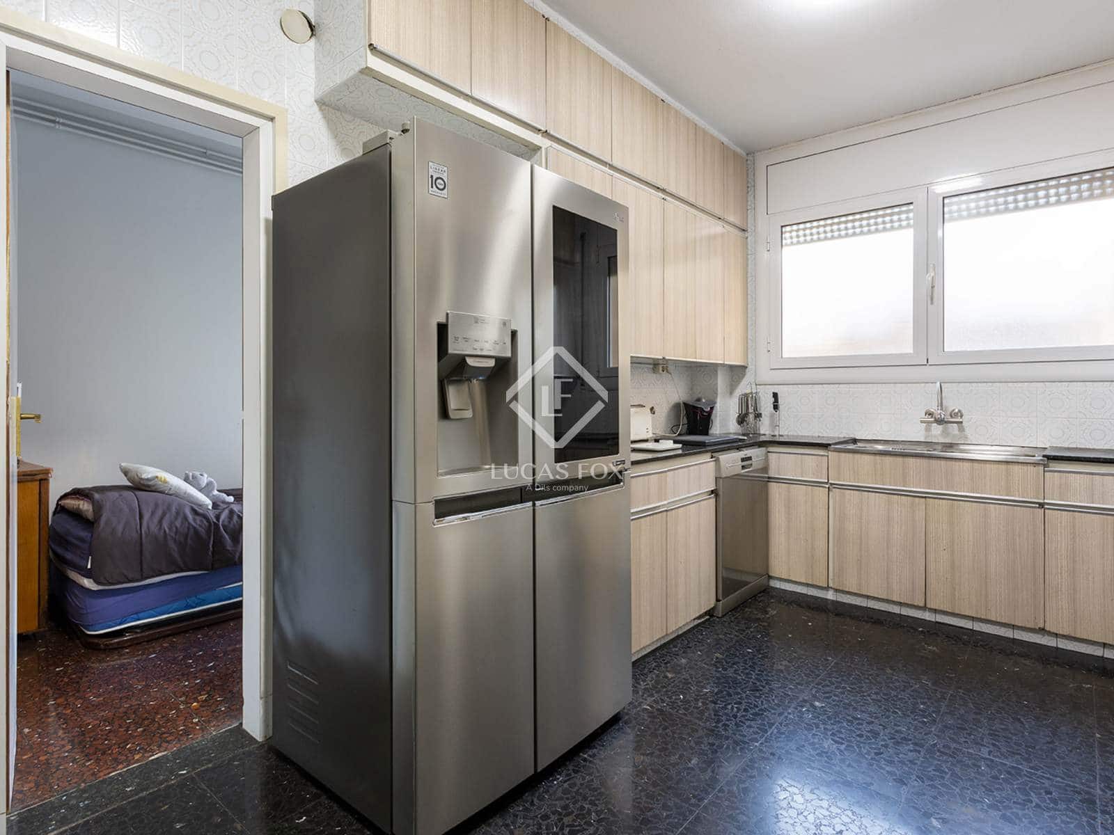 4 slaapkamer Appartement te koop in Barcelona stad met garage - € 1.099.000 (Ref: 9450850)