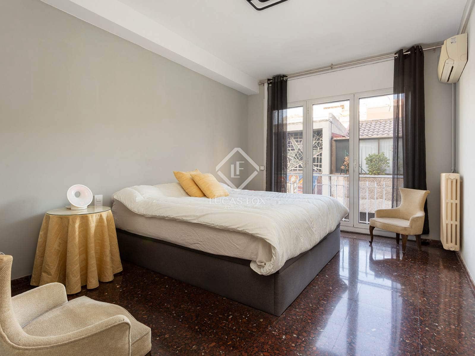 4 slaapkamer Appartement te koop in Barcelona stad met garage - € 1.099.000 (Ref: 9450850)