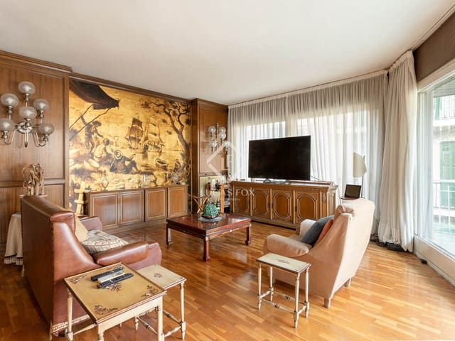 4 slaapkamer Appartement te koop in Barcelona stad met garage - € 1.099.000 (Ref: 9450850)