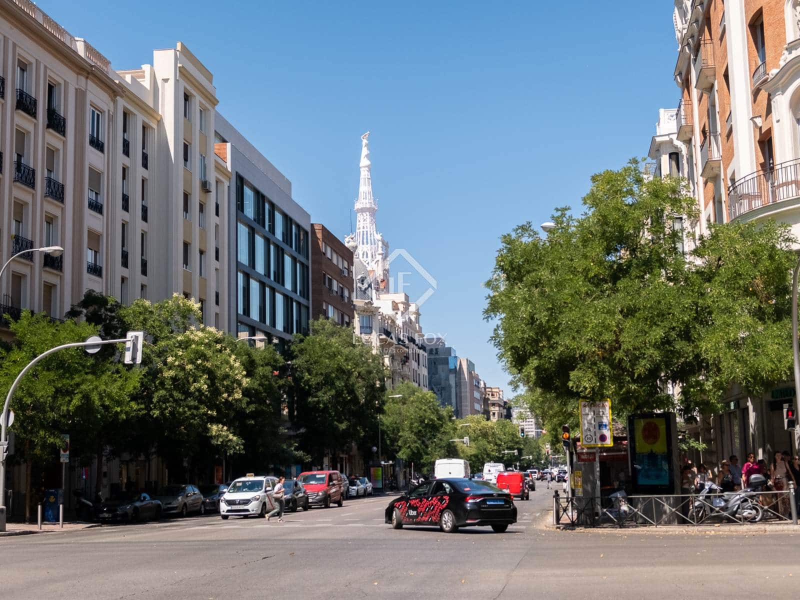 3 soveværelse Lejlighed til salg i Madrid by - € 1.590.000 (Ref: 9450851)