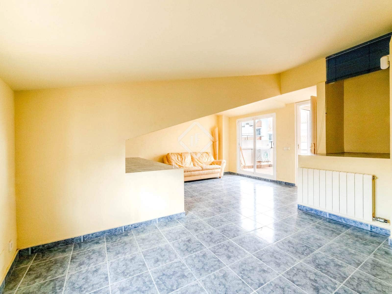 3 slaapkamer Penthouse te koop in Sitges met garage - € 895.000 (Ref: 9451496)